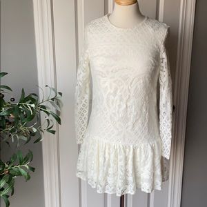MISSGUIDED White Long Sleeve Lace Mini Dress